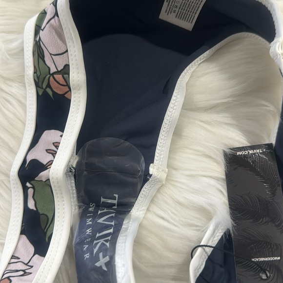 🔥Tavik Swimwear bottom only - Picture 7 of 9